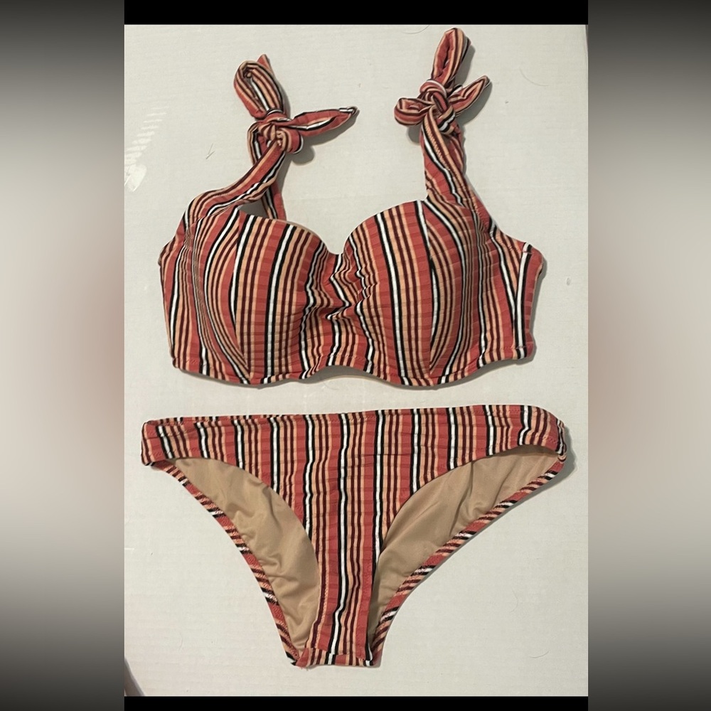 Shade & Shore bikini striped bathing suit swim top 34D